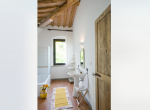 Borgo Antico Bathroom2