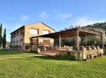 Semifonte Luxury Tuscan Farmhouse Barn with pergola